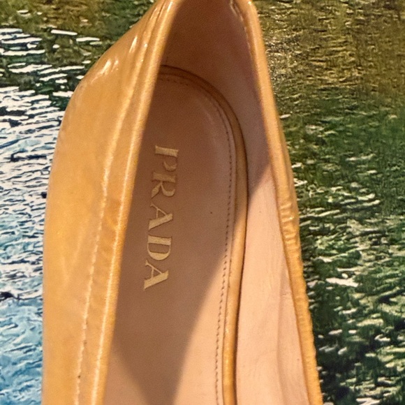 PRADA patent leather peep toe Bakelite ballet flats rare butter yellow color 36 - Picture 3 of 16
